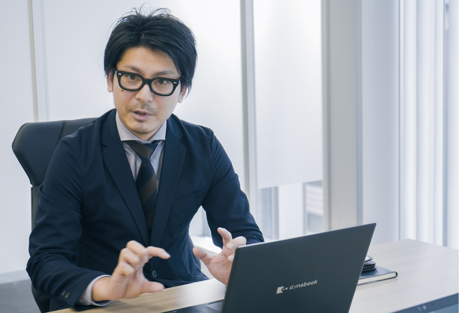 社員インタビュー粟野 陽介を見る